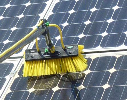 Solar Panel Cleaning Wicken